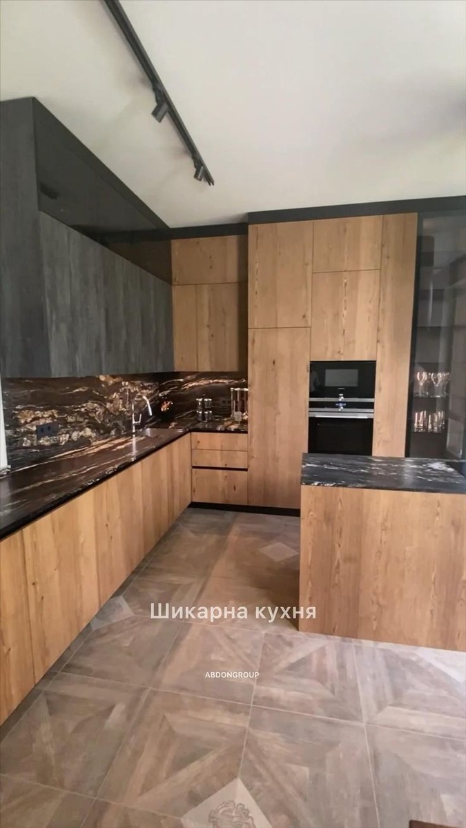 Дизайн кухні з островом